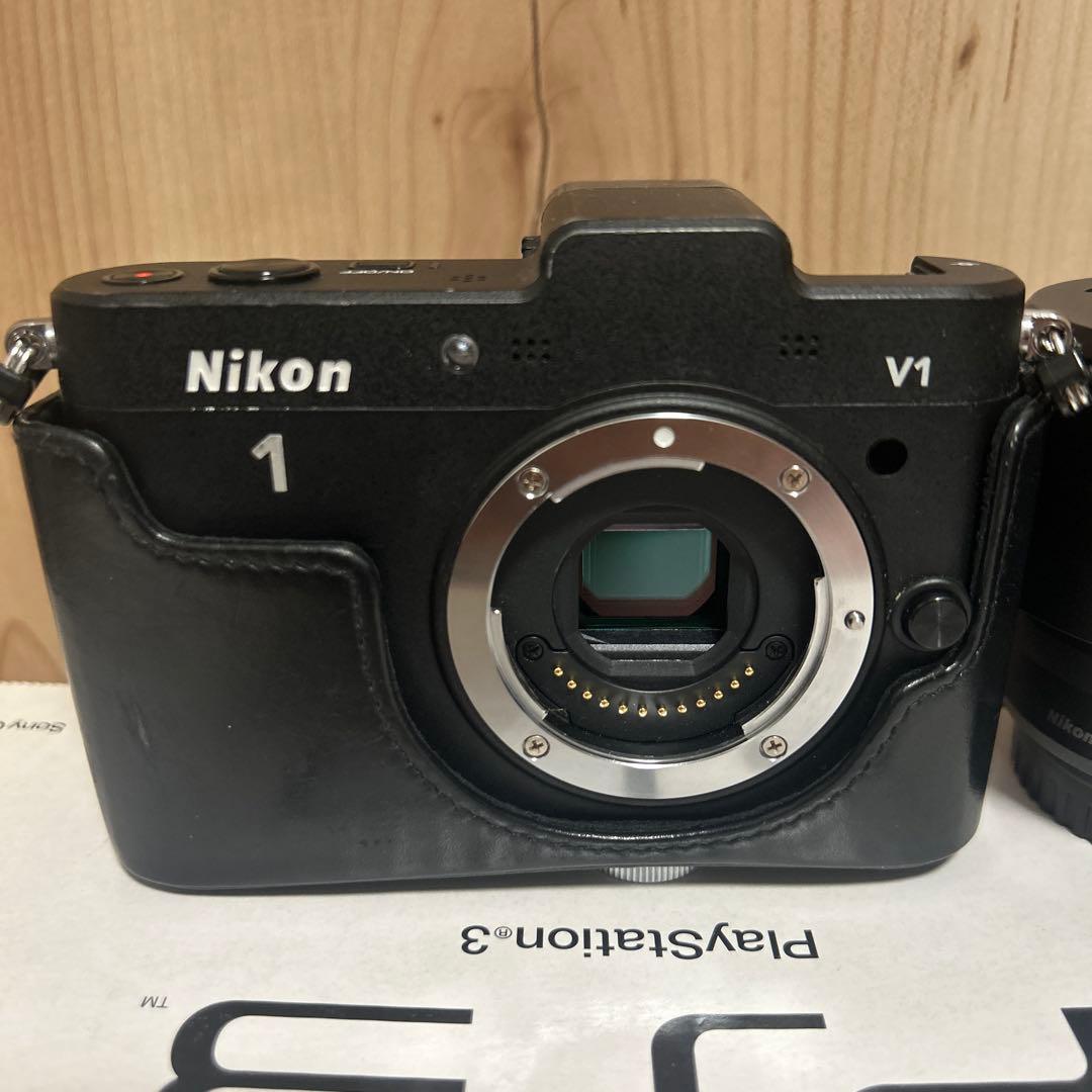 Nikon Compact Digital Cameras 1 V1
