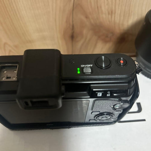Nikon Compact Digital Cameras 1 V1