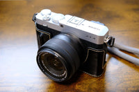 Mirrorless Interchangeable Lens Cameras Fujifilm X-E4 +Xc15-45Mm