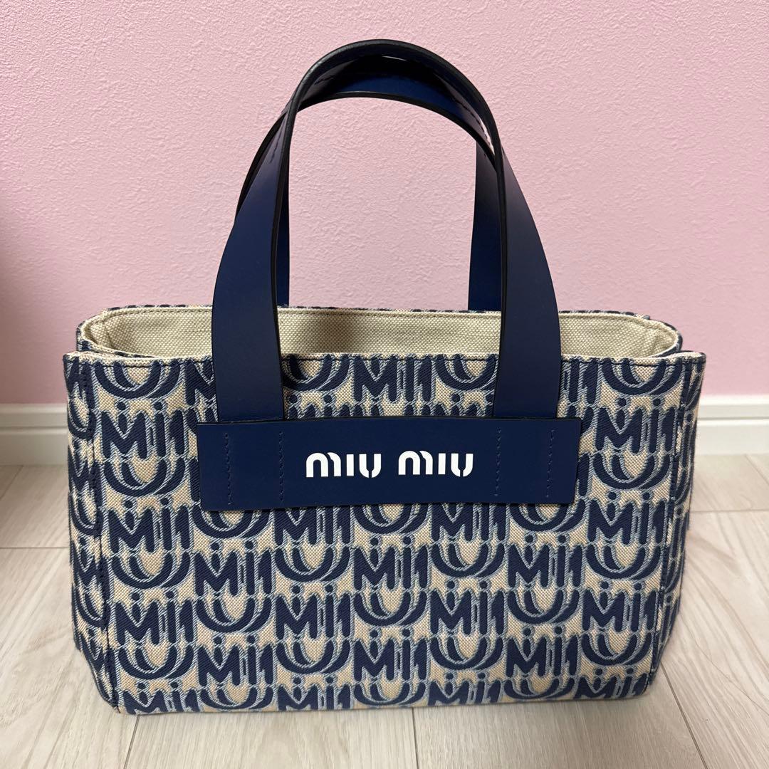 Miu Shoulder Bags Miumiu