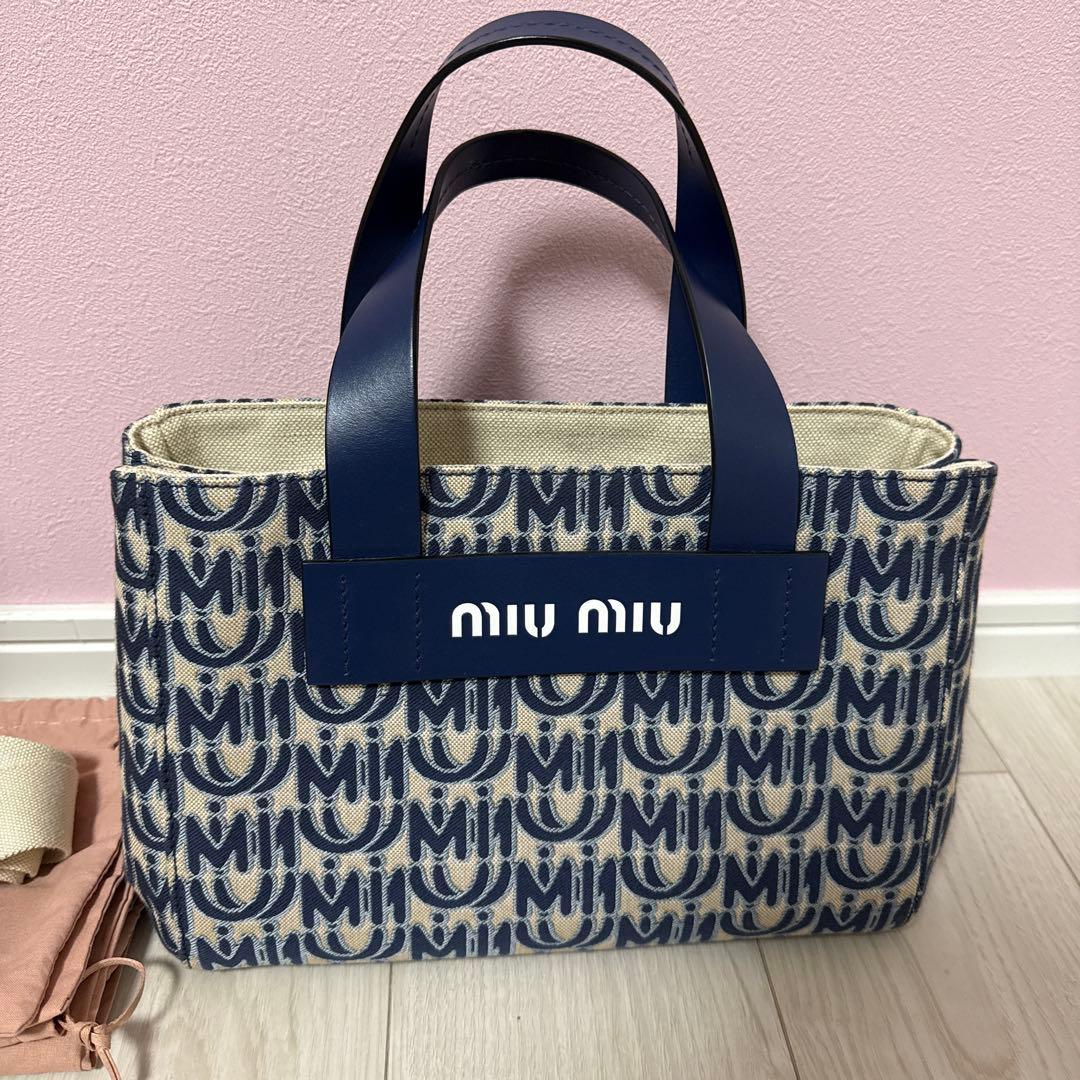 Miu Shoulder Bags Miumiu