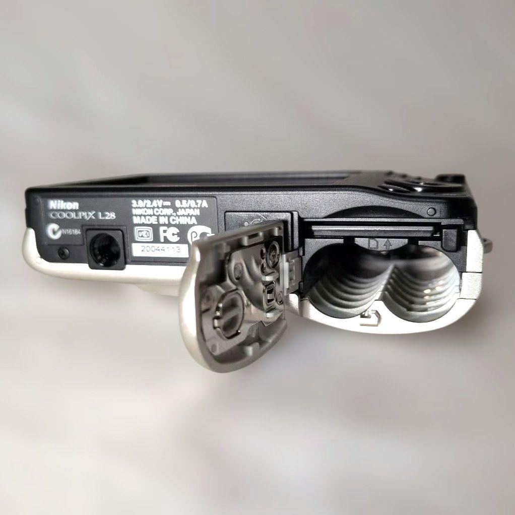 Nikon Compact Digital Camera Coolpix L28