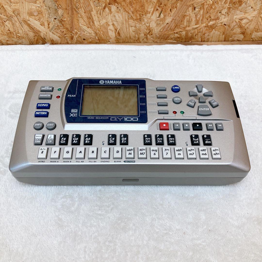 Sequencers Yamaha Qy100