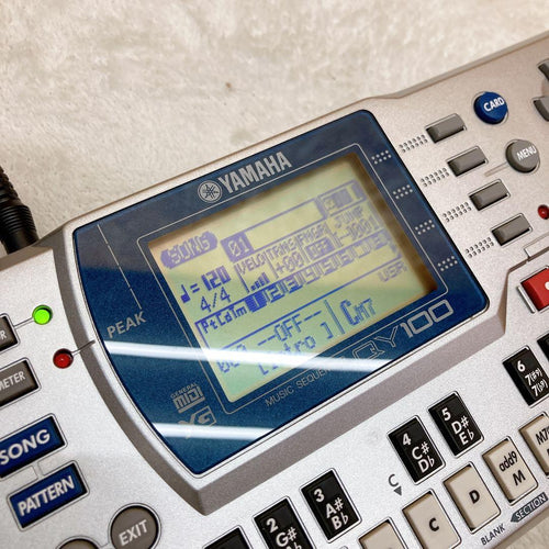 Sequencers Yamaha Qy100