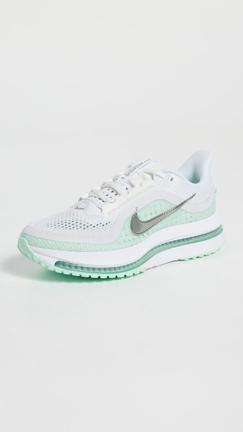 Mochacin Nike Wh/Mtlc Slvr/Mint Foam/Cannon 24.0 Cm