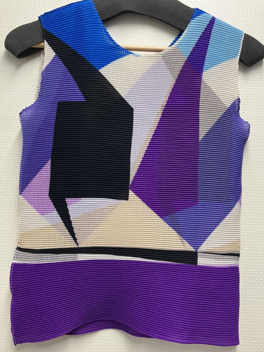 No Sleeve Me Issey Miyake Mi31Fr532