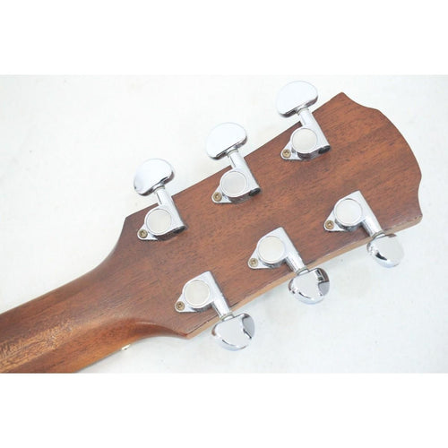 Yamaha Acoustic Guitar