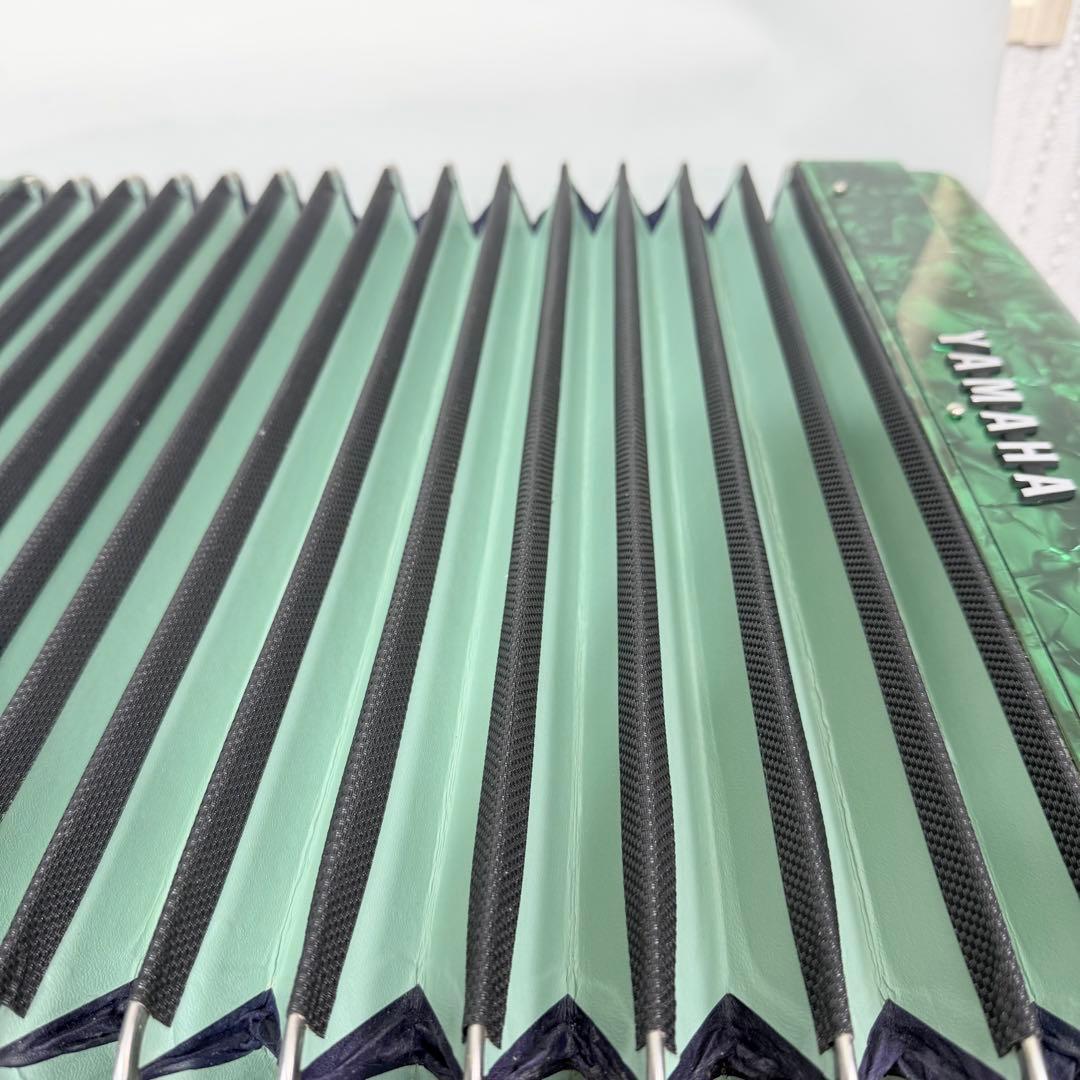 Yamaha Accordions