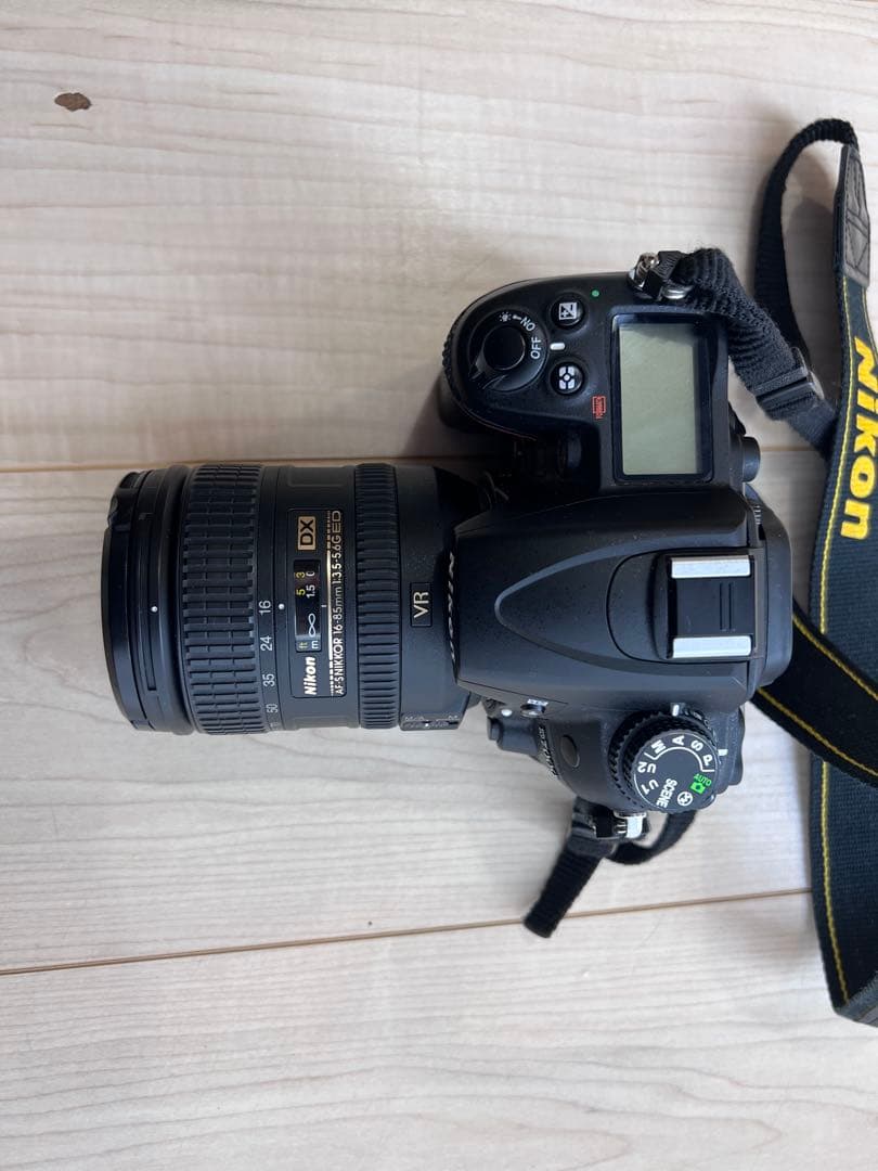 Nikon Digital Slrs D7000 16-85Mm