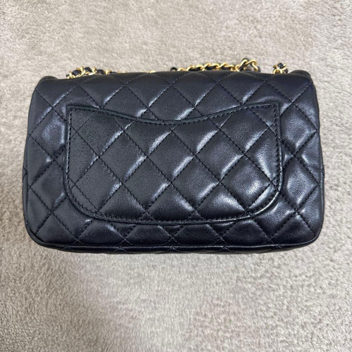 Chanel Shoulder Bags