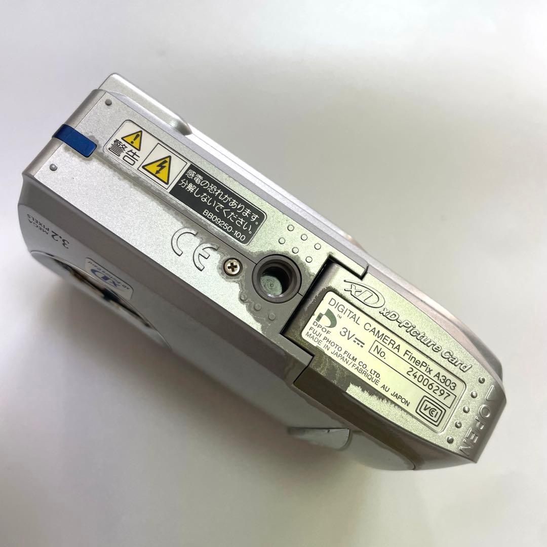 Fujifilm Compact Digital Cameras Finepix A303