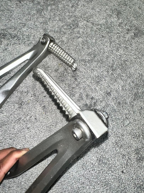Step Pedal Yzf-R1 2007-2008 (4C8)