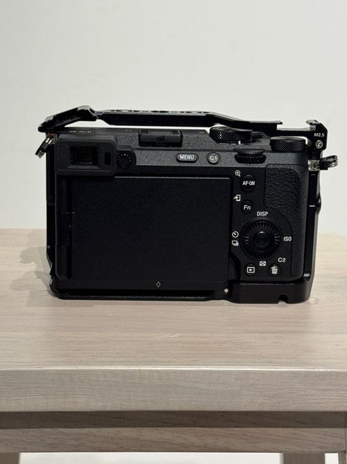 Sony Mirrorless Interchangeable Lips 7Cr 100