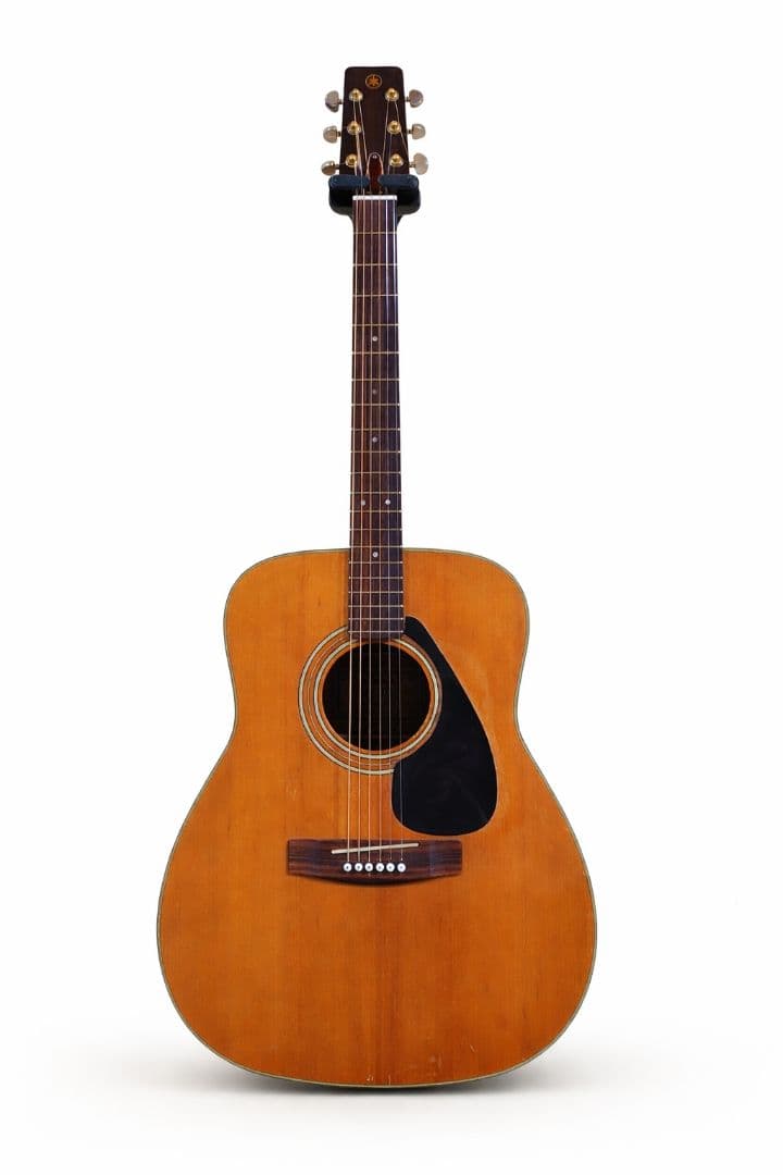 Yamaha Acoustic Guitars Fg-200