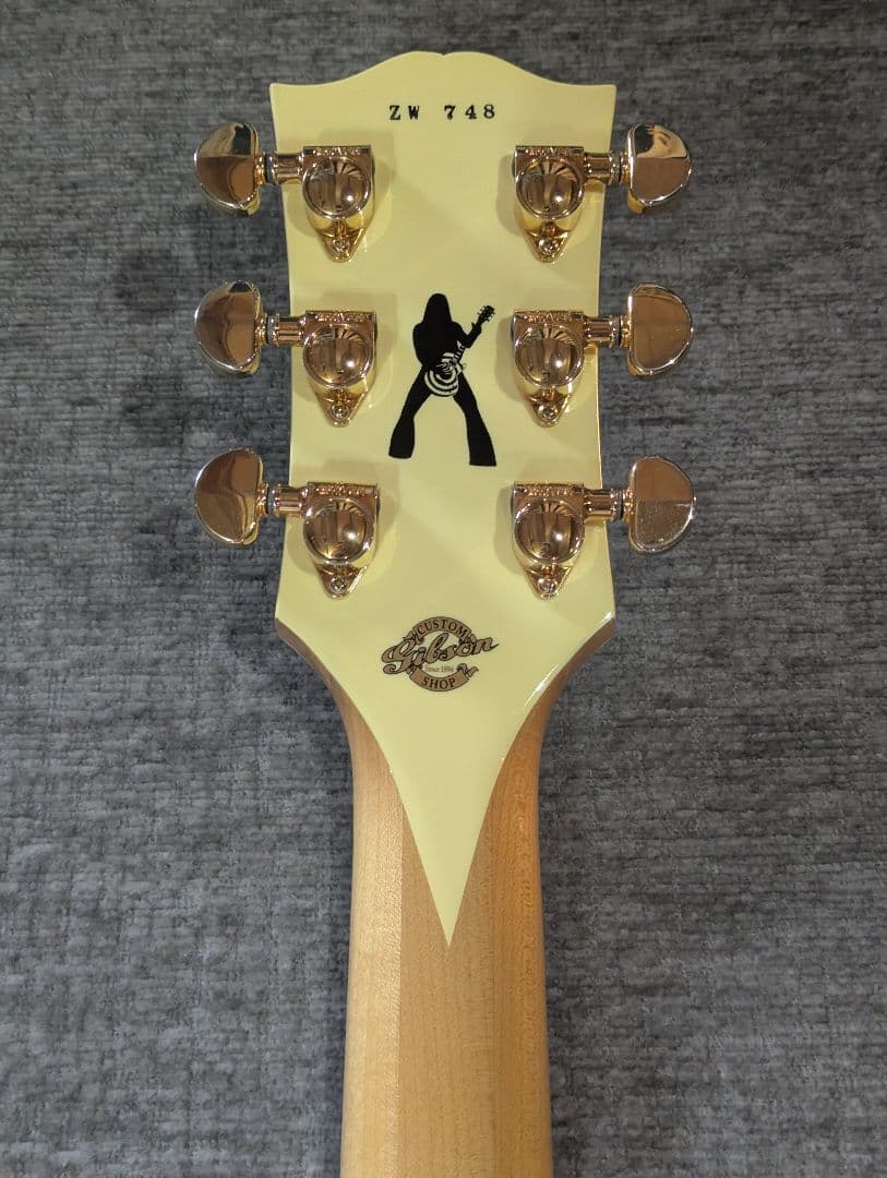 Gibson Electric Guitar