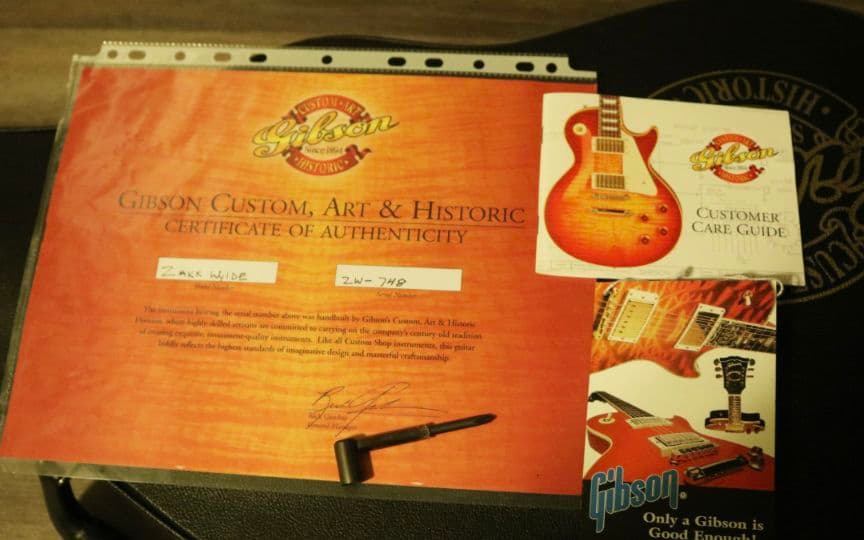 Gibson Electric Guitar