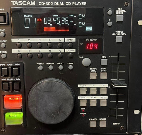 Tascam Cd Sacd Players Cd-302