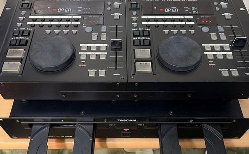 Tascam Cd Sacd Players Cd-302