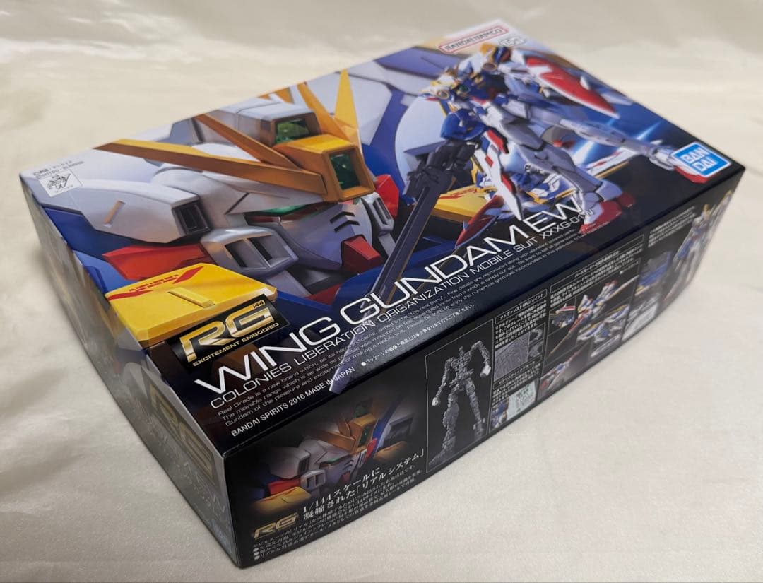 Premium Bandai Rg (Real Grade) W 4