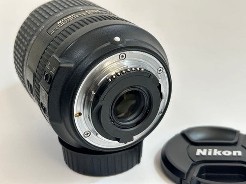 Zoom Lenses Nikon Af-S Dx 18-300Mm F3.5-6.3Gvr