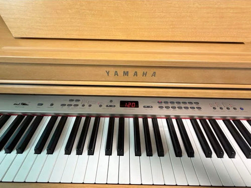 Yamaha Keyboards Digital Pianos M* Clp-430C