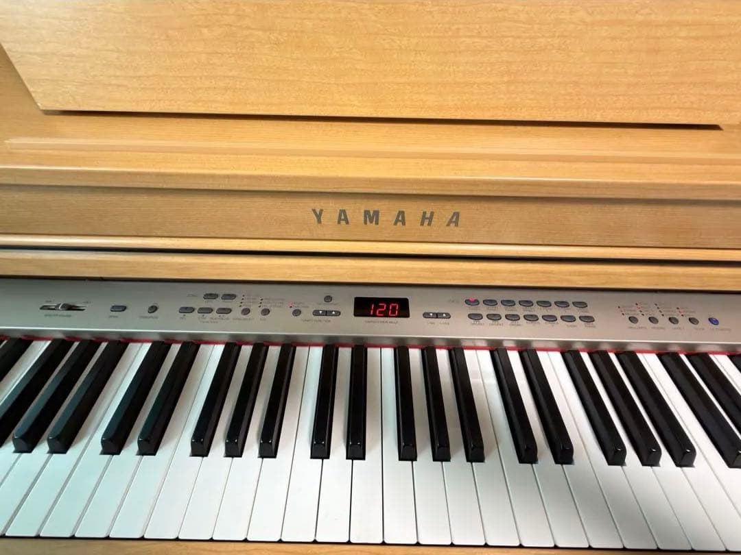 Yamaha Keyboards Digital Pianos Clp-430C