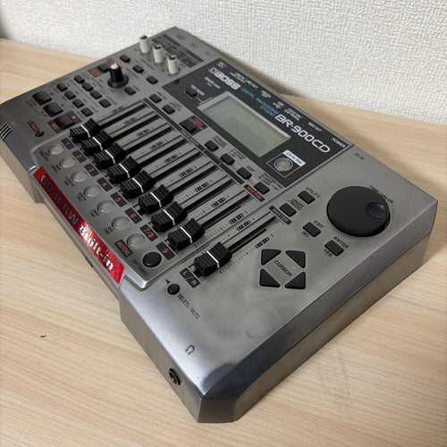 Roland Multitrack Recorders Digital Recording Studio Br-900Cd