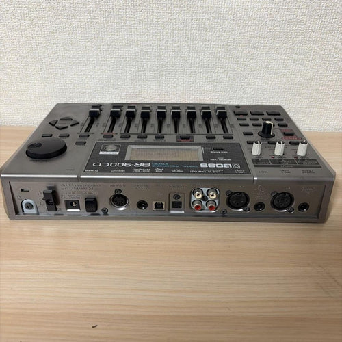 Roland Multitrack Recorders Digital Recording Studio Br-900Cd