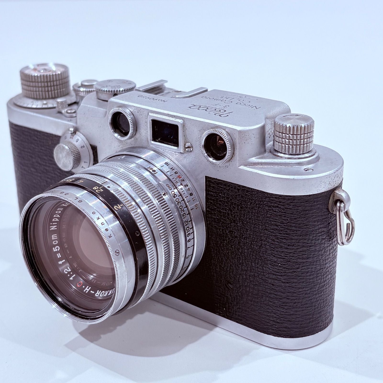 Slr Camera (Film) Nicca 3-F Nikkor-H.C F2