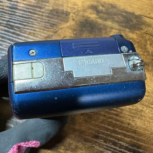 Nikon Compact Digital Camera Coolpix 5200