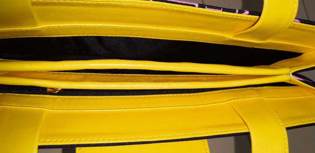Bvlgari Shoulder Bags