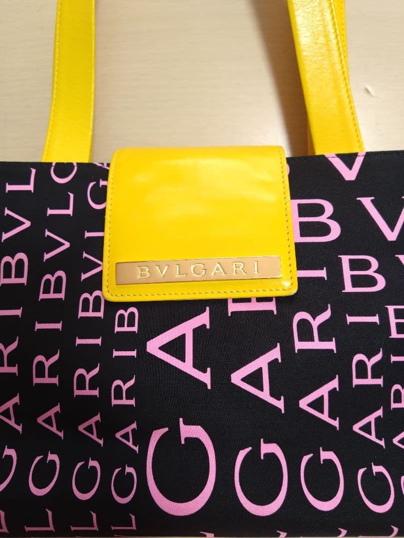 Bvlgari Shoulder Bags