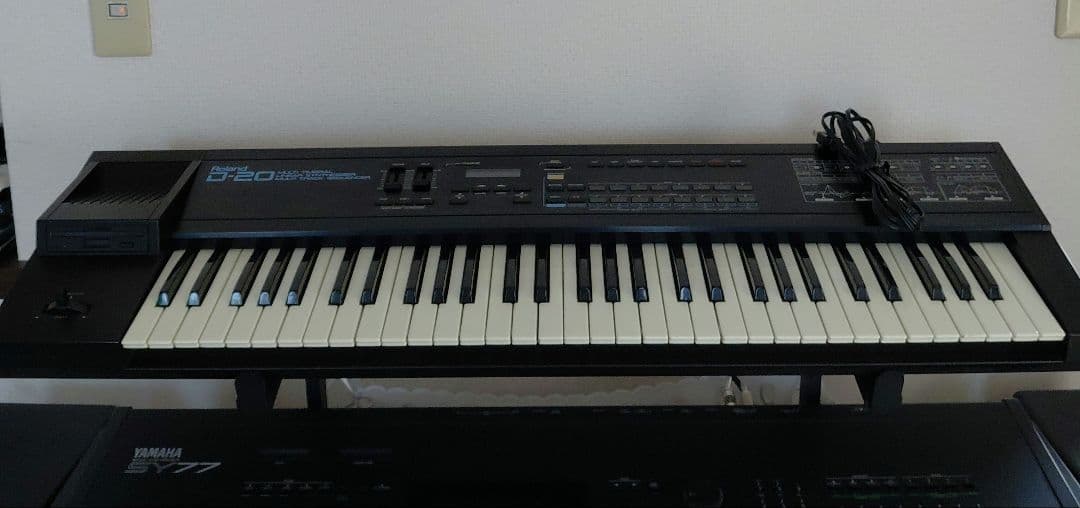 Roland Other D-20