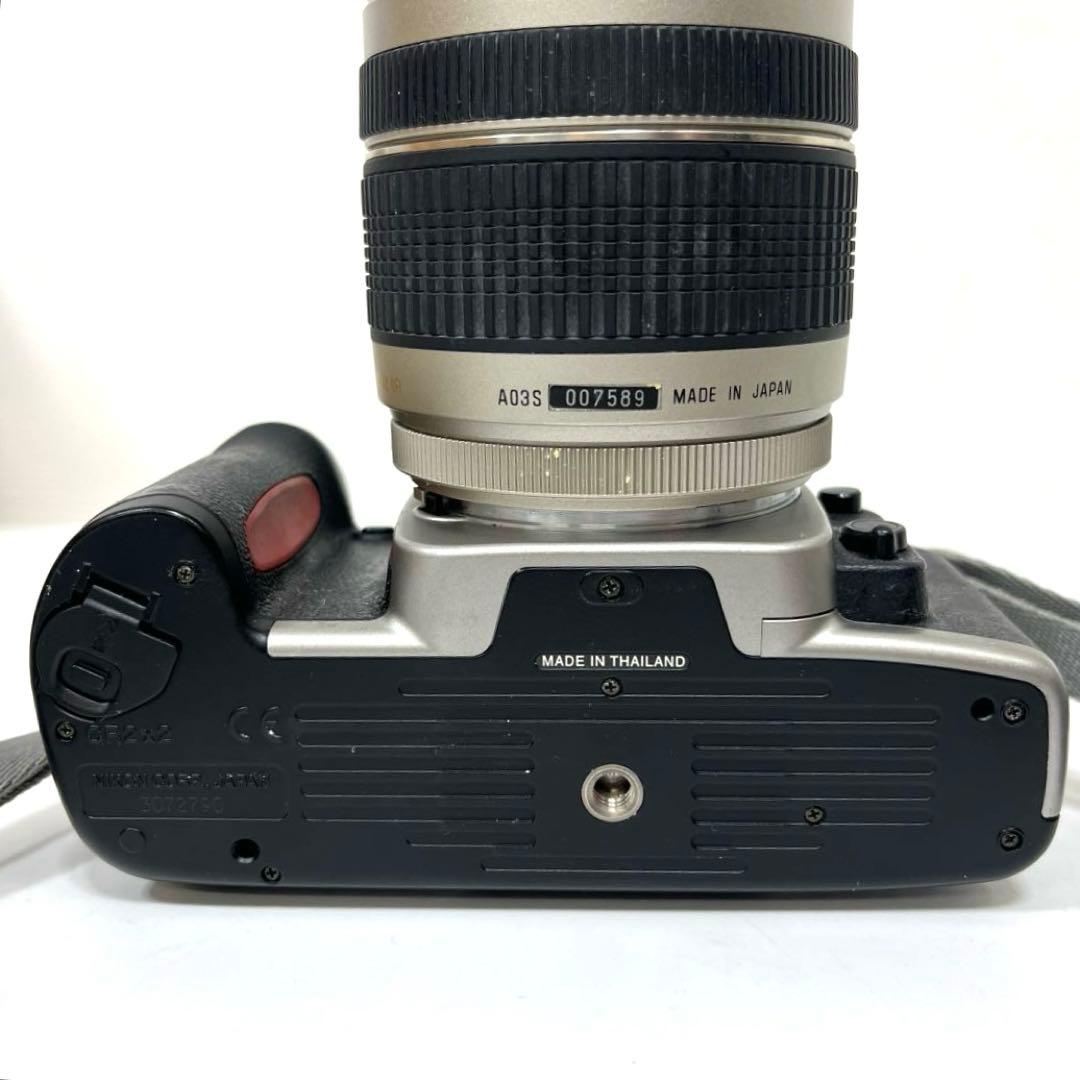Nikon Slr Camera (Film) Set U> 25-200Mm 1:3.8-5.5
