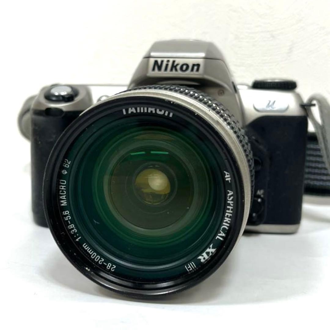Nikon Slr Camera (Film) Set U> 25-200Mm 1:3.8-5.5
