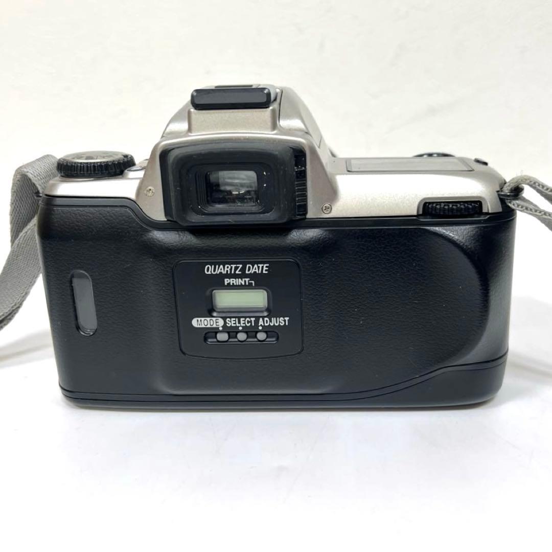 Nikon Slr Camera (Film) Set U> 25-200Mm 1:3.8-5.5