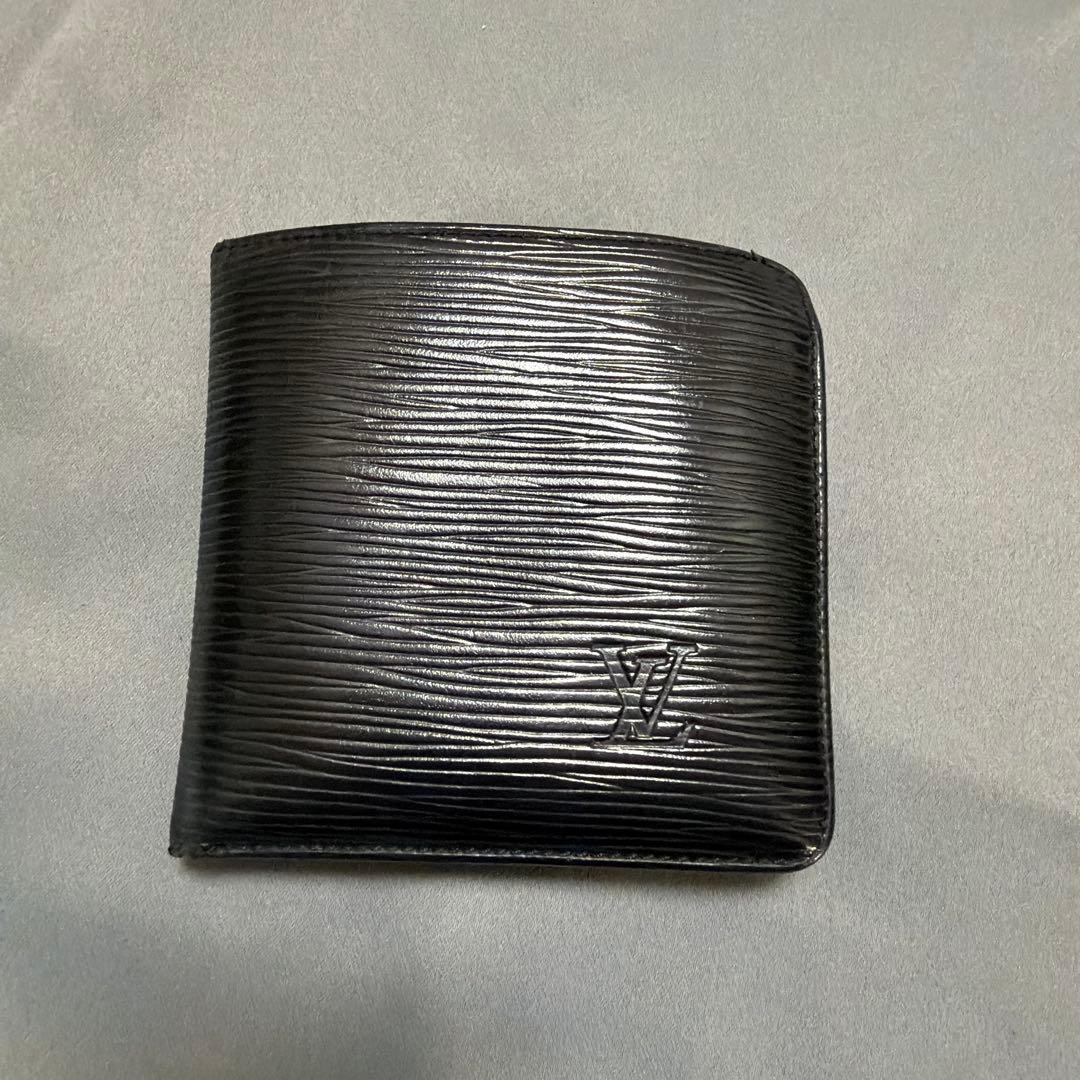 Louis Vuitton Bifold Wallets