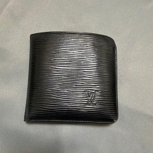 Louis Vuitton Bifold Wallets