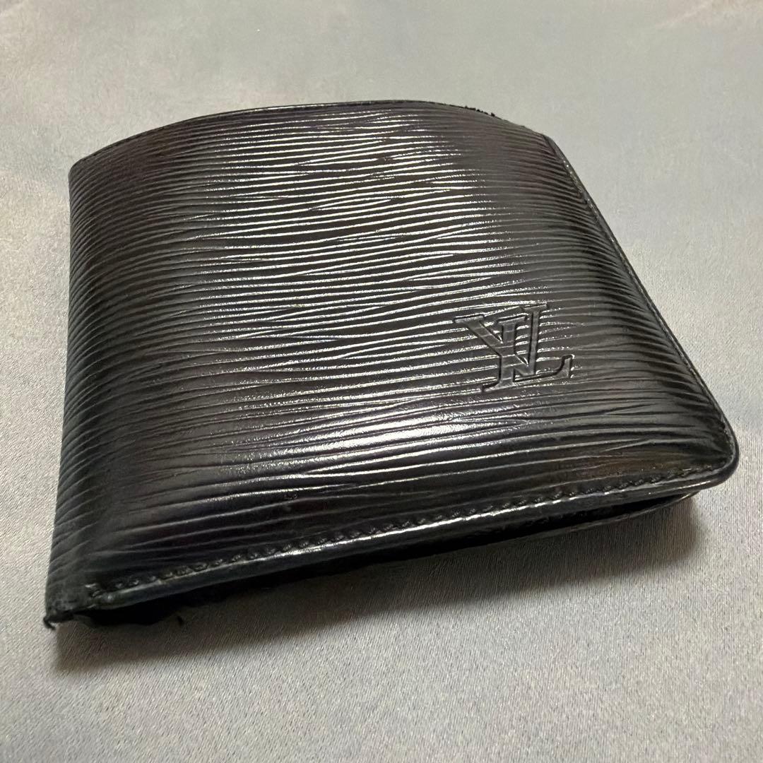 Louis Vuitton Bifold Wallets