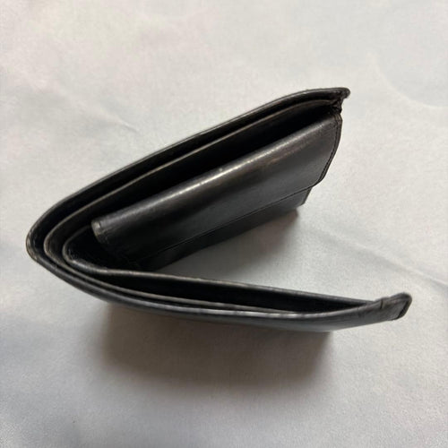 Louis Vuitton Bifold Wallets