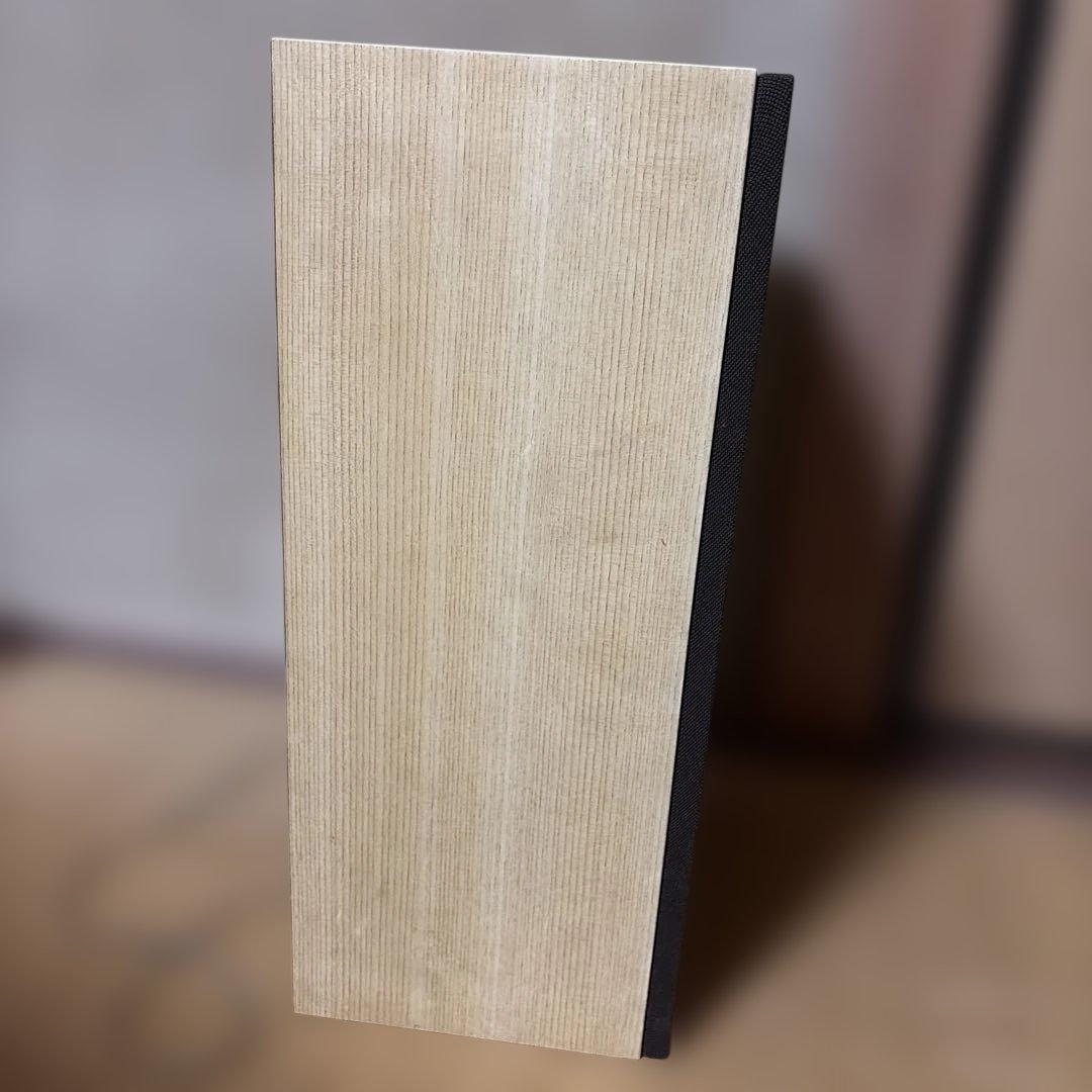 Columbia Speakers