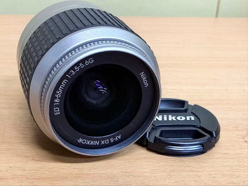 Nikon Zoom Lenses Af-S Dx Zoom-Nikkor 18-55Mm F/3.5-6.3G