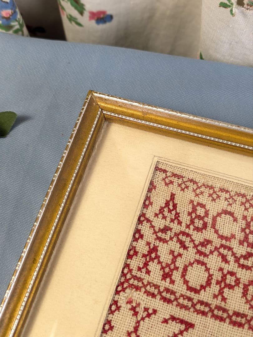 Brocante Antiques Antique Accessories