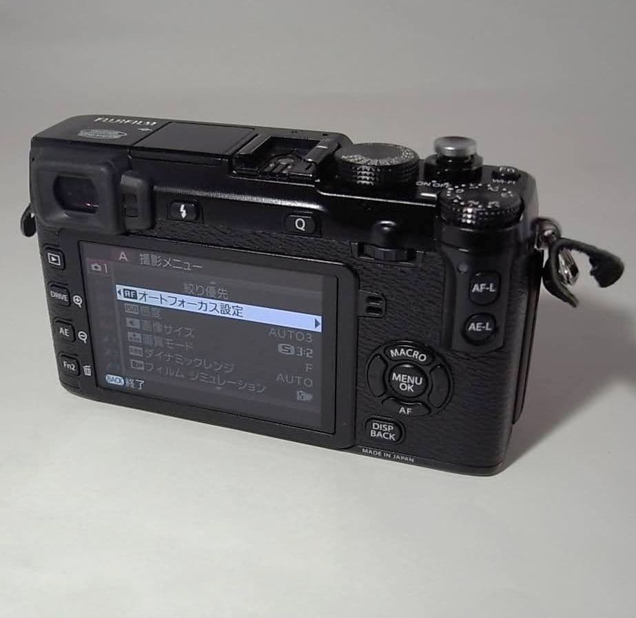 Fujifilm Mirrorless Interchangeable Lens Cameras X E2