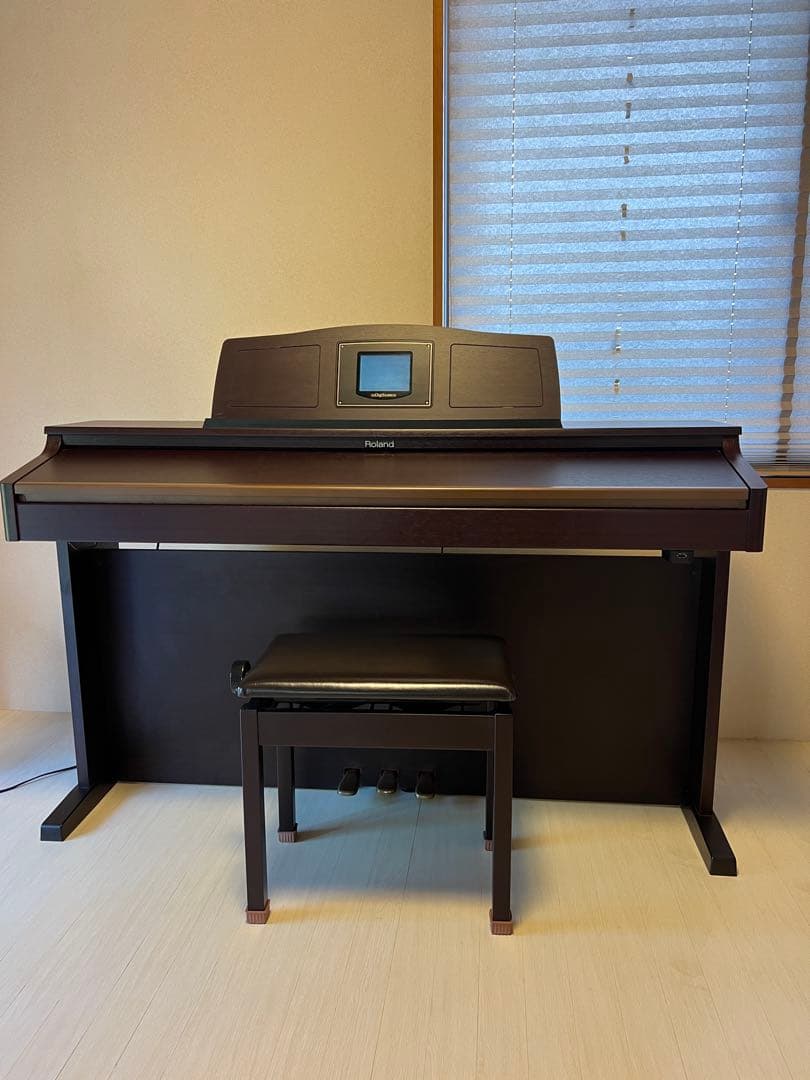 Roland Keyboards Digital Pianos Hpi-6