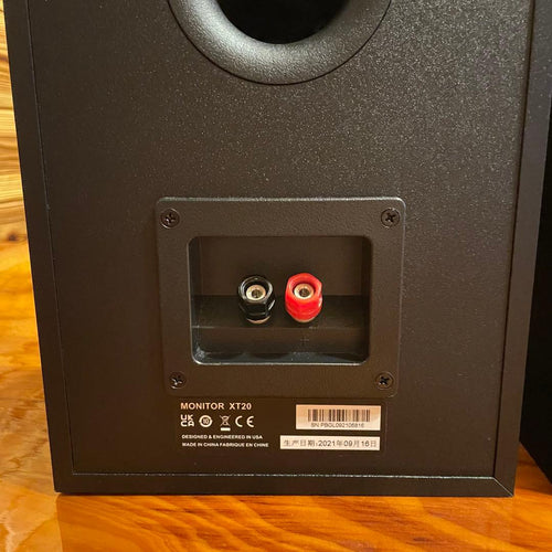 Speakers Polk Audio Monitor Xt20