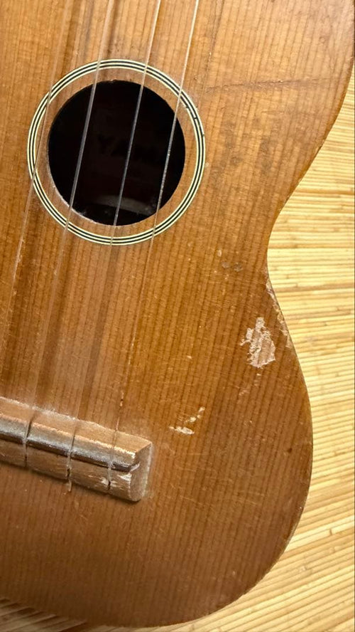 Yamaha Ukuleles No. 80