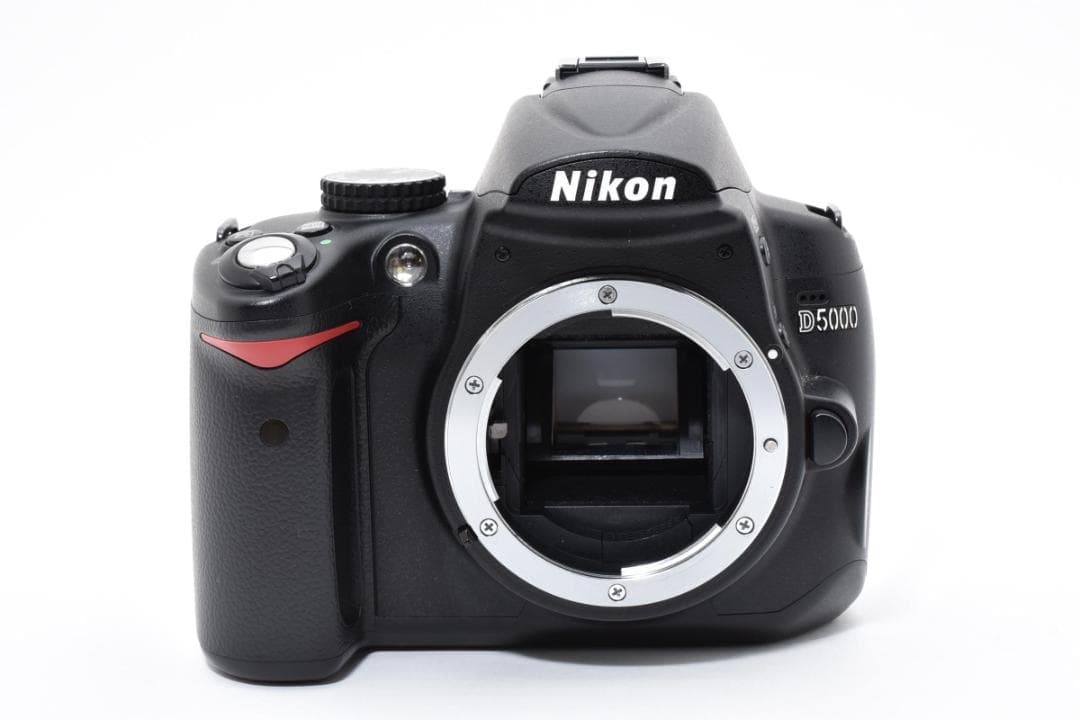 Digital Slr 4,612 D5000 #21154
