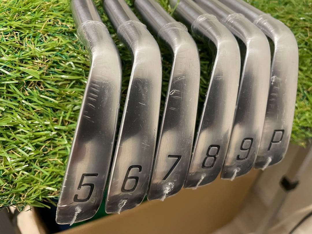Bridgestone Iron Sets B 220Mb X100