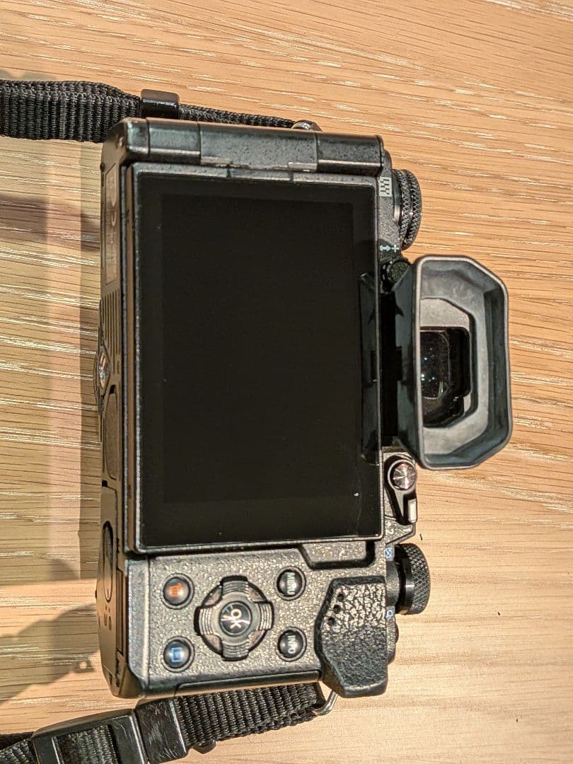 Olympus Mirrorless Interchangeable Lips Om-D Em5Ii